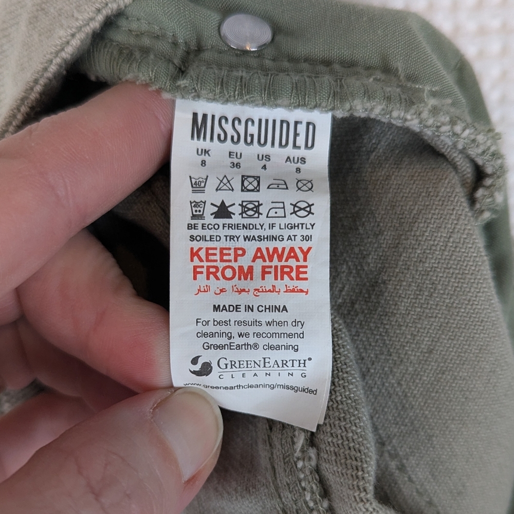 Missguided Riot High Rise Mom Jeans Khaki - Picture 6 of 8